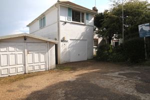 Photo 19- click for photo gallery